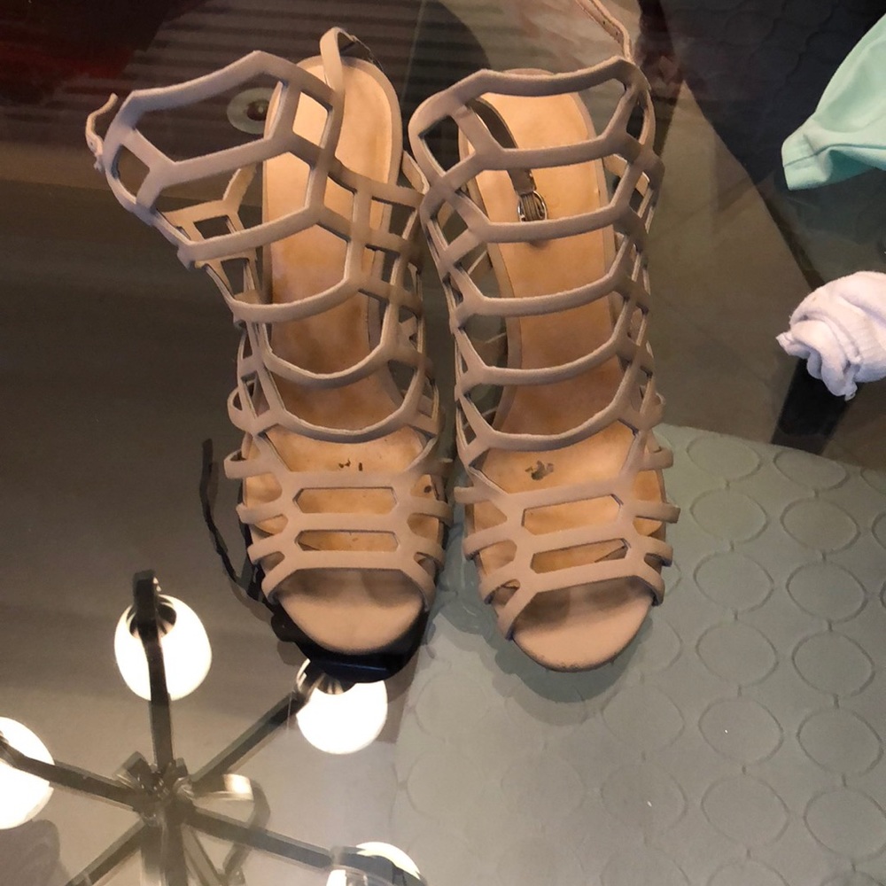 Tan heels